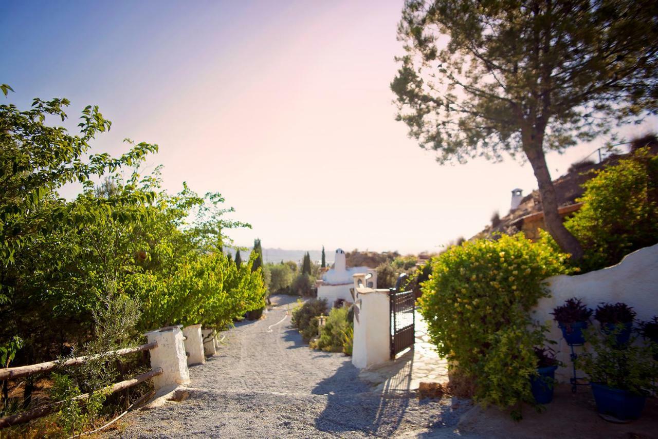 Cuevas De Rolando Guest House Guadix Ngoại thất bức ảnh